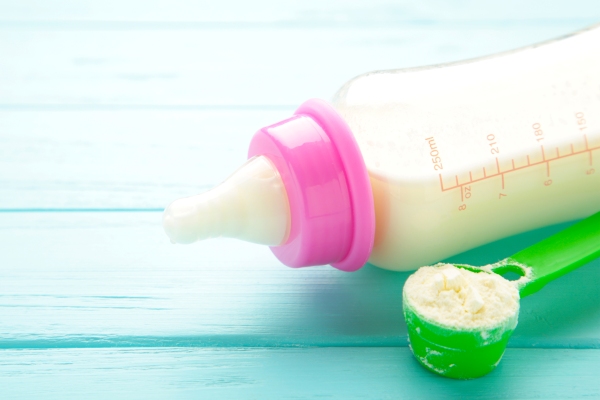 FDA Calls On Infant Formula Industry to Improve Food Safety